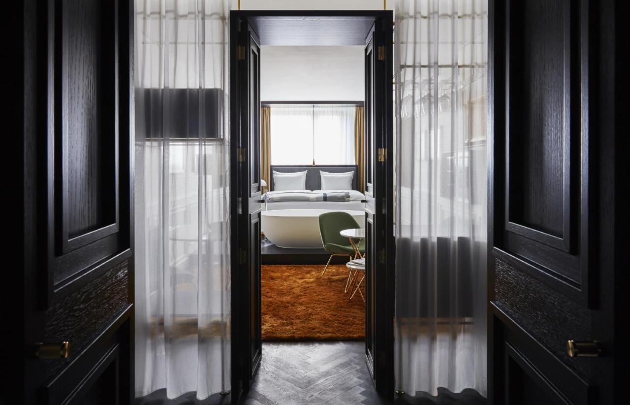 ホテル ルームス ミューニック オートグラフ コレクション ミュンヘン エクステリア 写真 A suite at the hotel