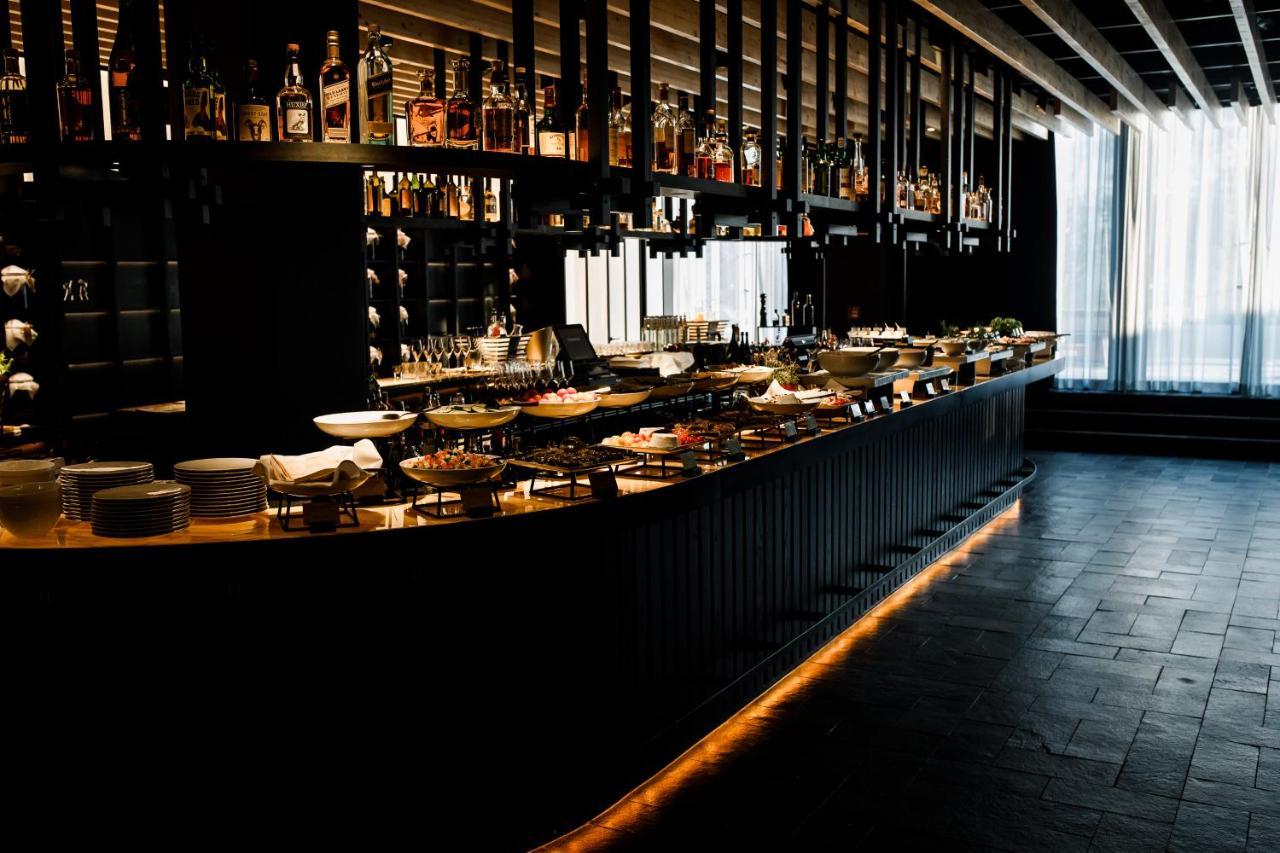 ホテル ルームス ミューニック オートグラフ コレクション ミュンヘン エクステリア 写真 The bar at the restaurant