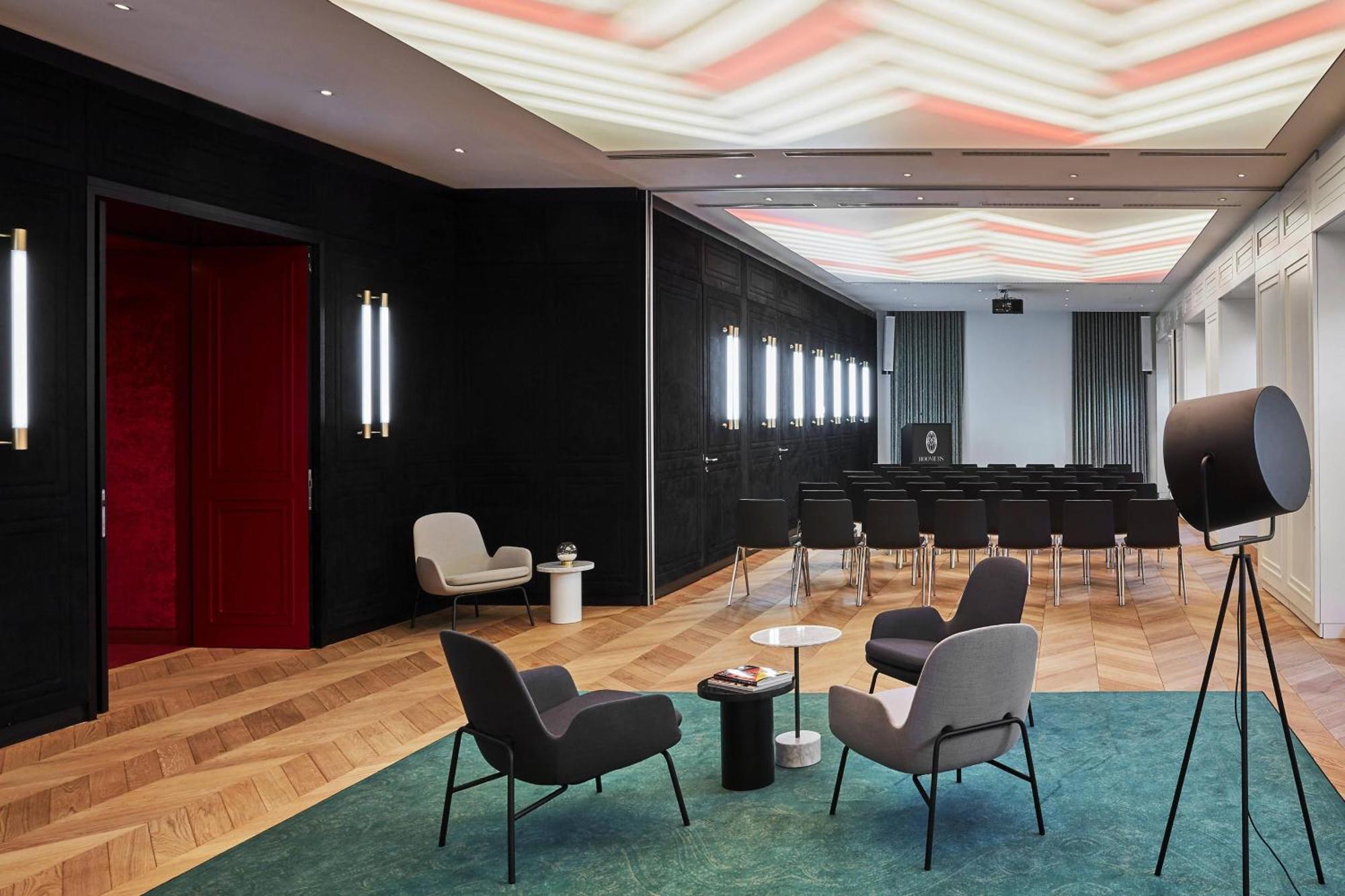 ホテル ルームス ミューニック オートグラフ コレクション ミュンヘン エクステリア 写真 The 2018-built office of the German Federal Ministry of Foreign Affairs in Berlin