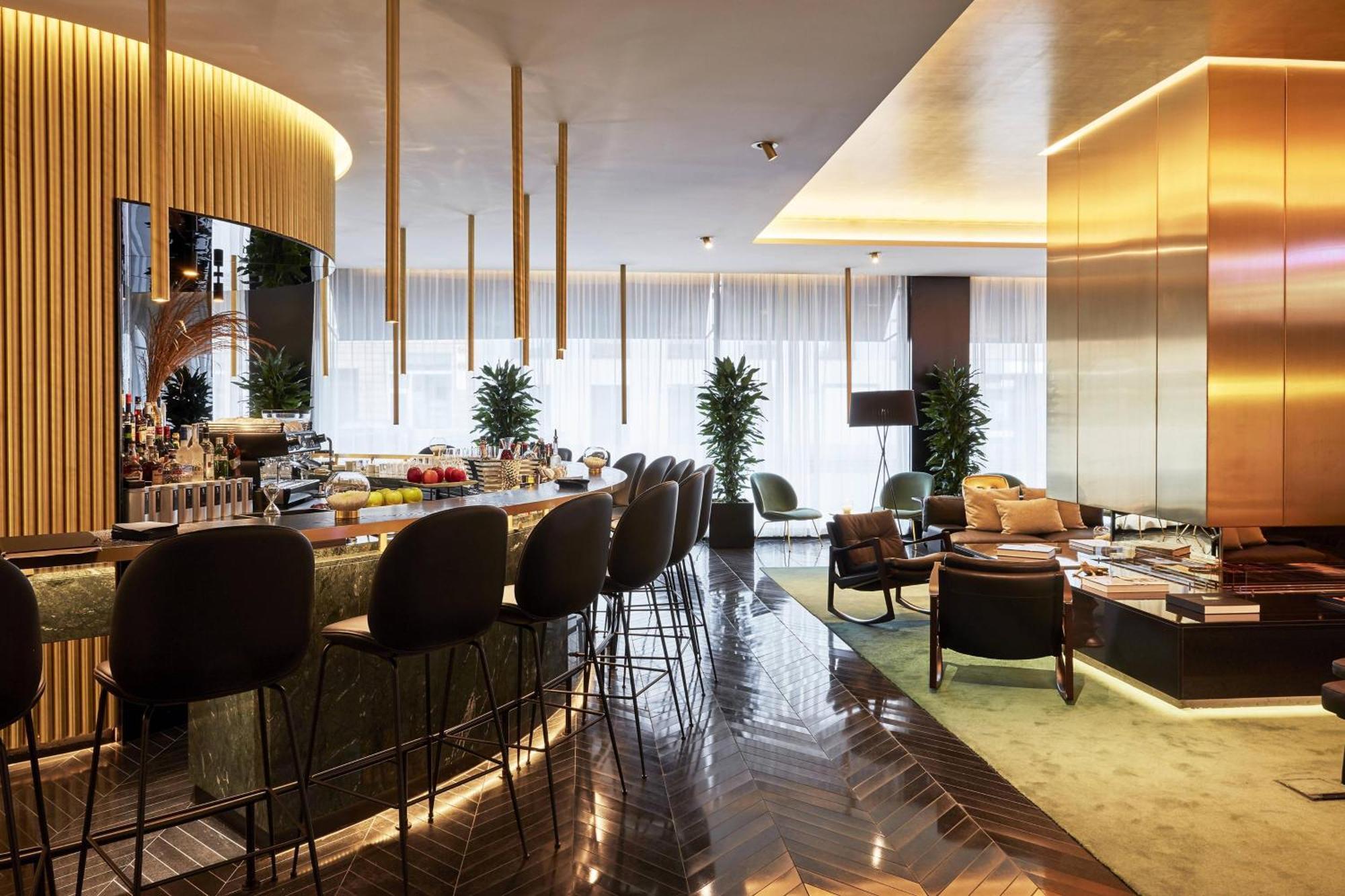 ホテル ルームス ミューニック オートグラフ コレクション ミュンヘン エクステリア 写真 The lounge at the airport